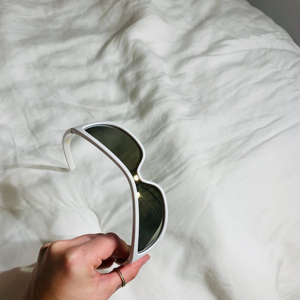 Le Specs x Adam Selman Sunglasses - Picture 7 of 8